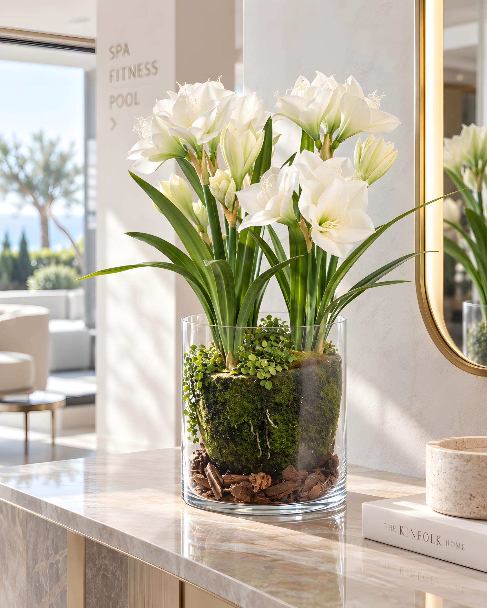 Composizione fiori finti in vaso di vetro – Vista frontale