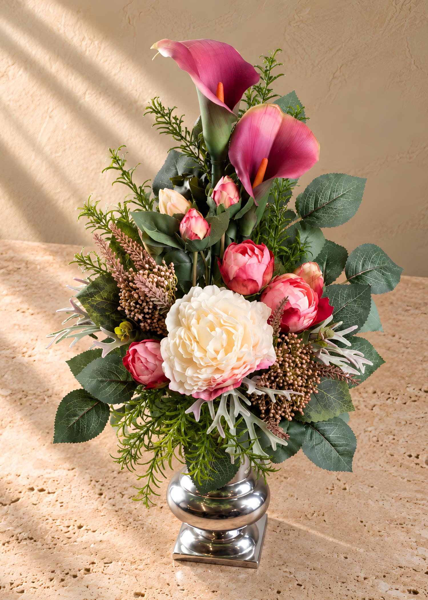 mazzi di fiori finti per cimitero rosa e crema vista tre quarti