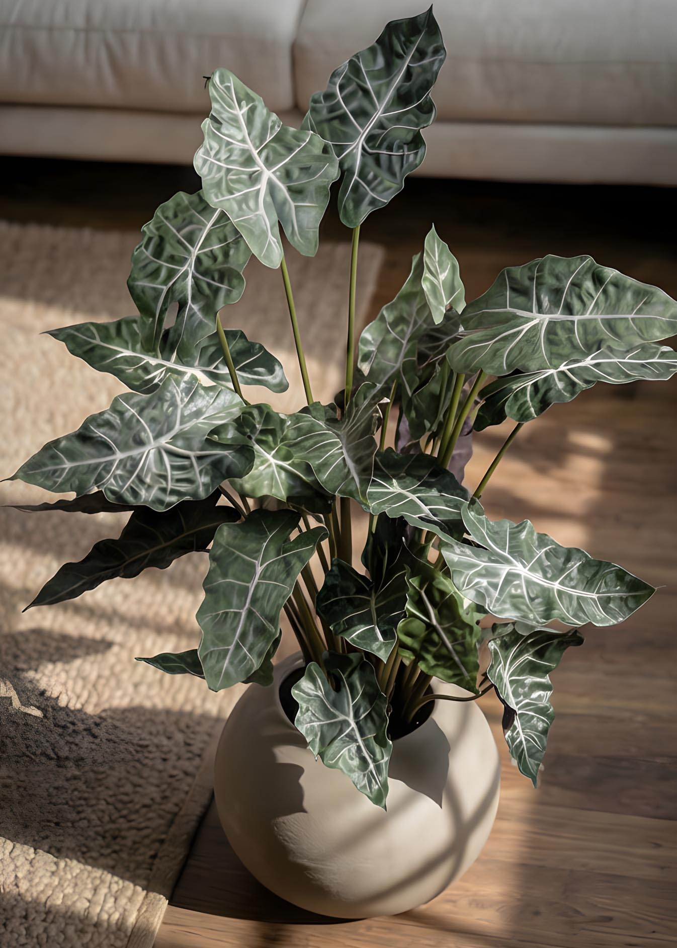 pianta artificiale di alocasia dettaglio foglie